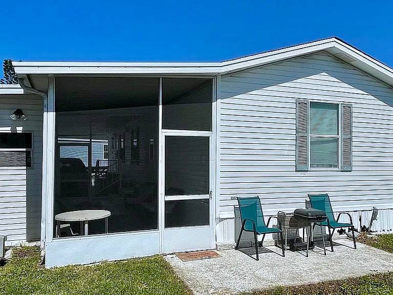 6214 Starboard Ln a Tampa, FL Mobile or Manufactured Home for Sale