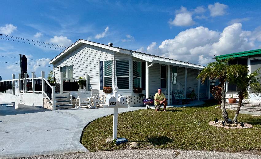 903 Bonaire a Venice, FL Mobile or Manufactured Home for Sale