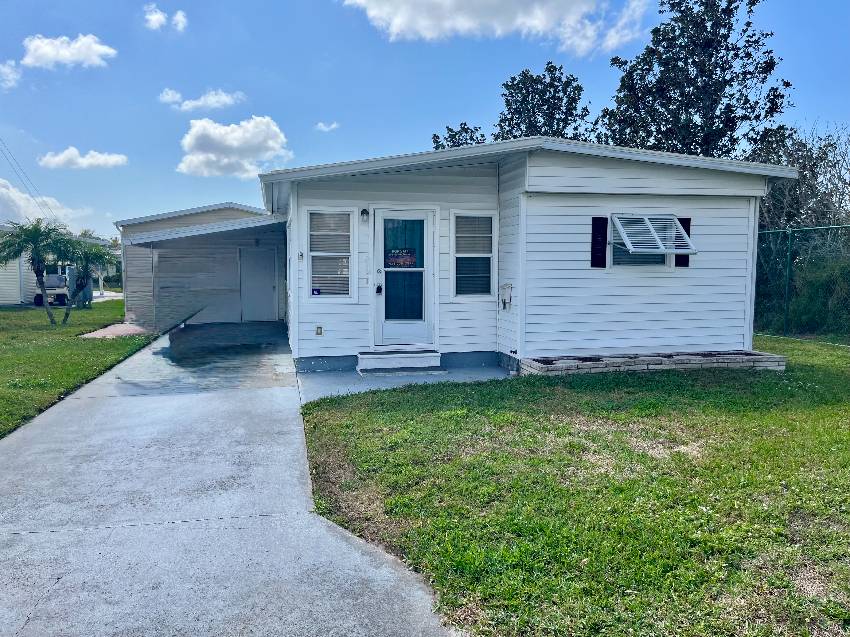 508 44th Ave Lot C43 a Bradenton, FL Mobile or Manufactured Home for Sale