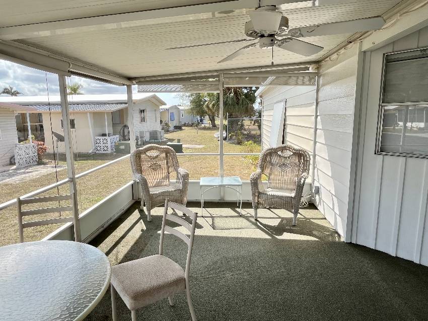 195 Guava Circle a Bradenton, FL Mobile or Manufactured Home for Sale