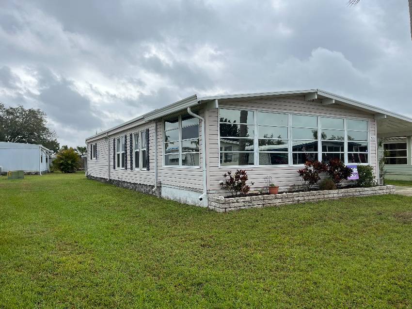 7403 Queensway Drive a Ellenton, FL Mobile or Manufactured Home for Sale