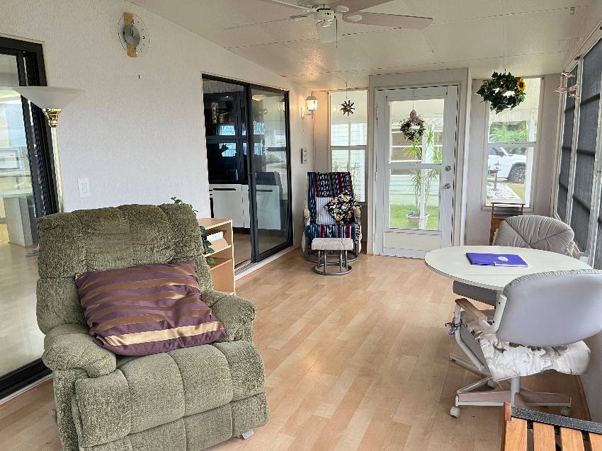 7403 Queensway Drive a Ellenton, FL Mobile or Manufactured Home for Sale