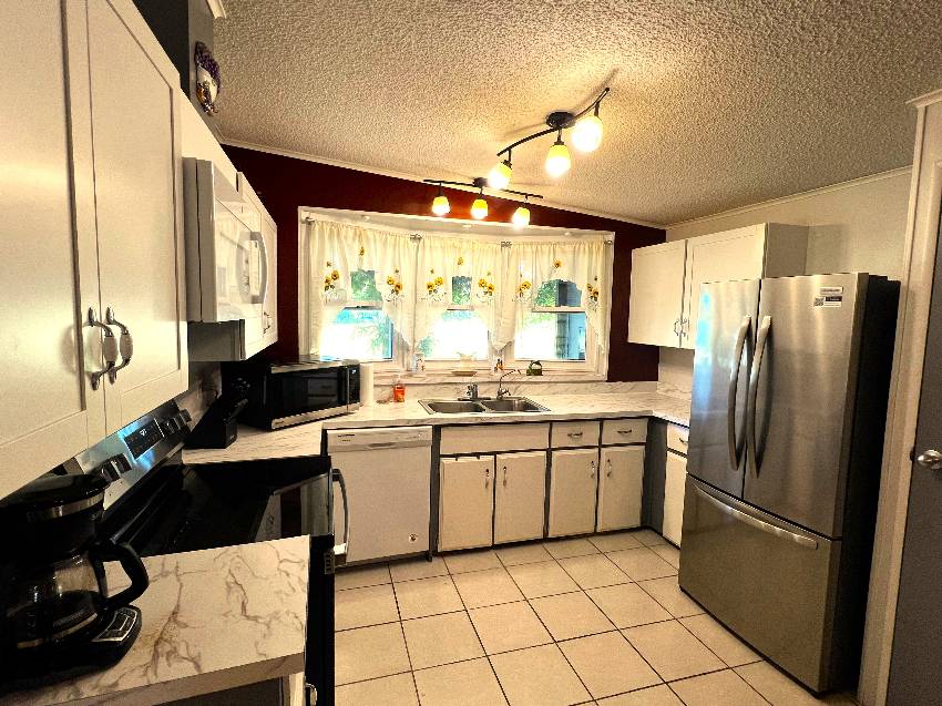 193 Fairway Circle a Winter Haven, FL Mobile or Manufactured Home for Sale