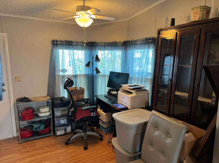 327 Crestwood Dr a Mulberry, FL Mobile or Manufactured Home for Sale