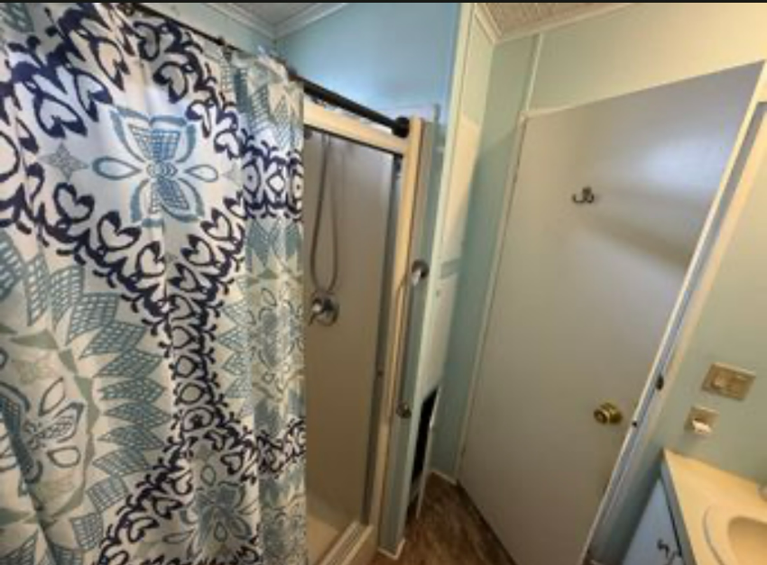 327 Crestwood Dr a Mulberry, FL Mobile or Manufactured Home for Sale