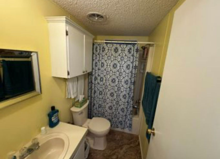327 Crestwood Dr a Mulberry, FL Mobile or Manufactured Home for Sale