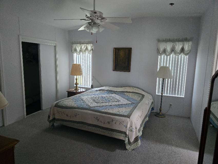 976 Bonaire a Venice, FL Mobile or Manufactured Home for Sale