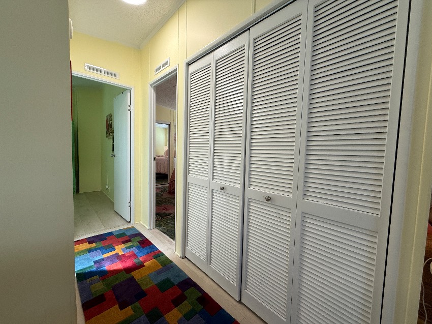5258 Wellfleet Dr. W. a Sarasota, FL Mobile or Manufactured Home for Sale