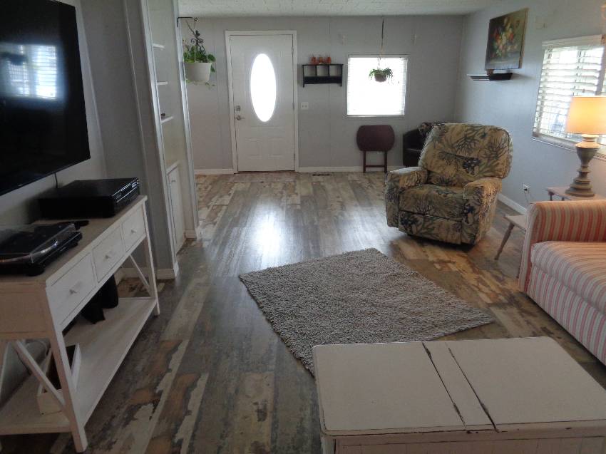 191 Duane Place a Lakeland, FL Mobile or Manufactured Home for Sale
