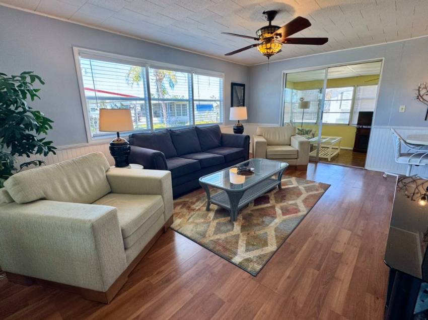 1415 Main St Lot 279 a Dunedin, FL Mobile or Manufactured Home for Sale