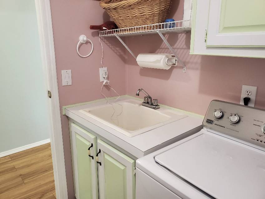 6984 W Woodbridge Dr a Homosassa, FL Mobile or Manufactured Home for Sale