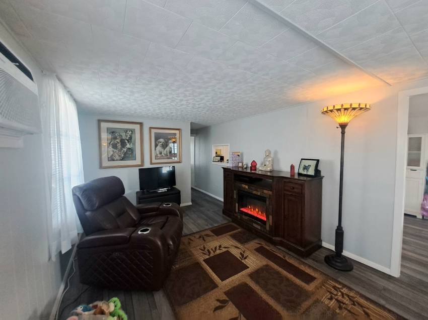 4125 Park St. Lot 722 a St. Petersburg, FL Mobile or Manufactured Home for Sale