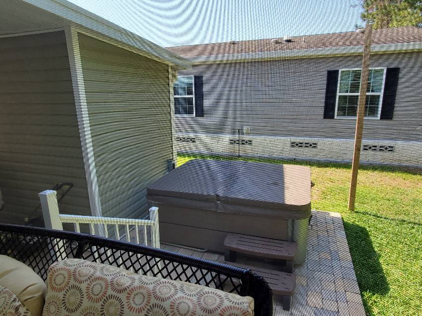 10664 S Sterlingshire Terrace a Homosassa, FL Mobile or Manufactured Home for Sale