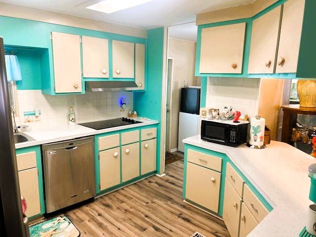 6010 Cheers Dr a Port Richey, FL Mobile or Manufactured Home for Sale