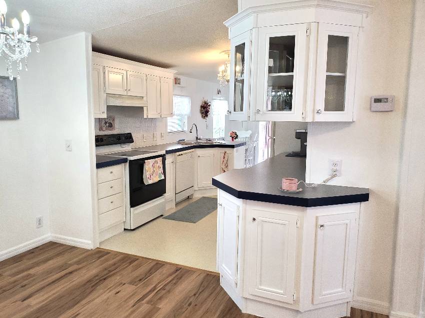 10456 S Little Hampton Terrace a Homosassa, FL Mobile or Manufactured Home for Sale