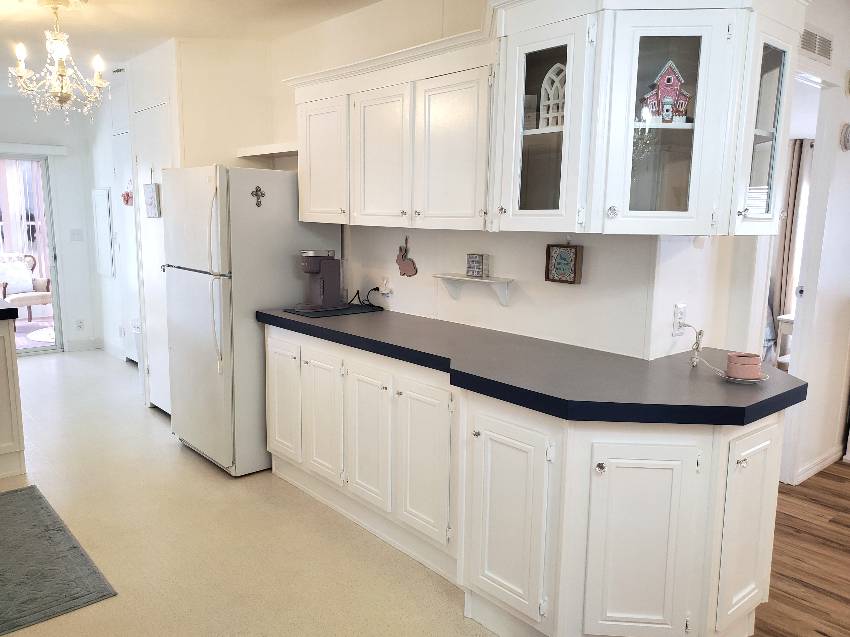 10456 S Little Hampton Terrace a Homosassa, FL Mobile or Manufactured Home for Sale