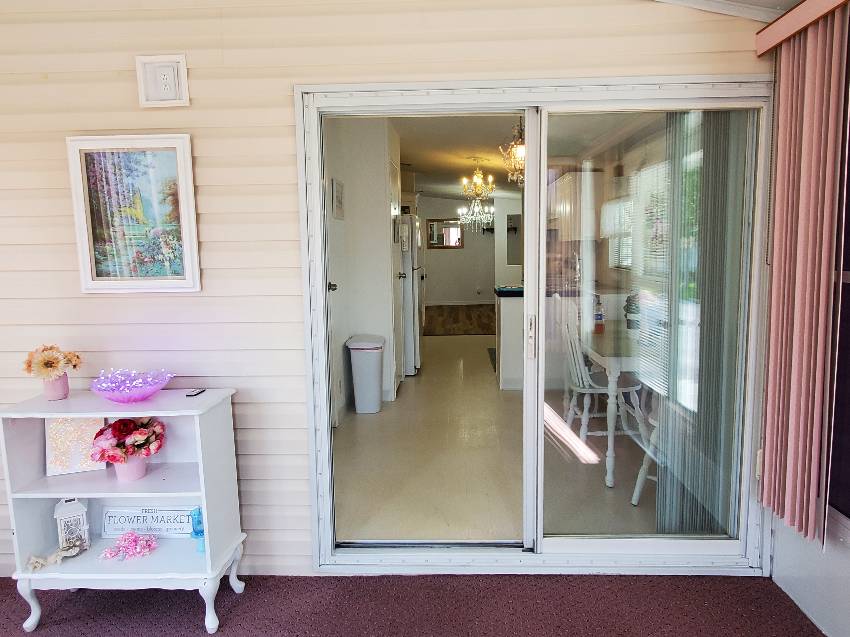 10456 S Little Hampton Terrace a Homosassa, FL Mobile or Manufactured Home for Sale