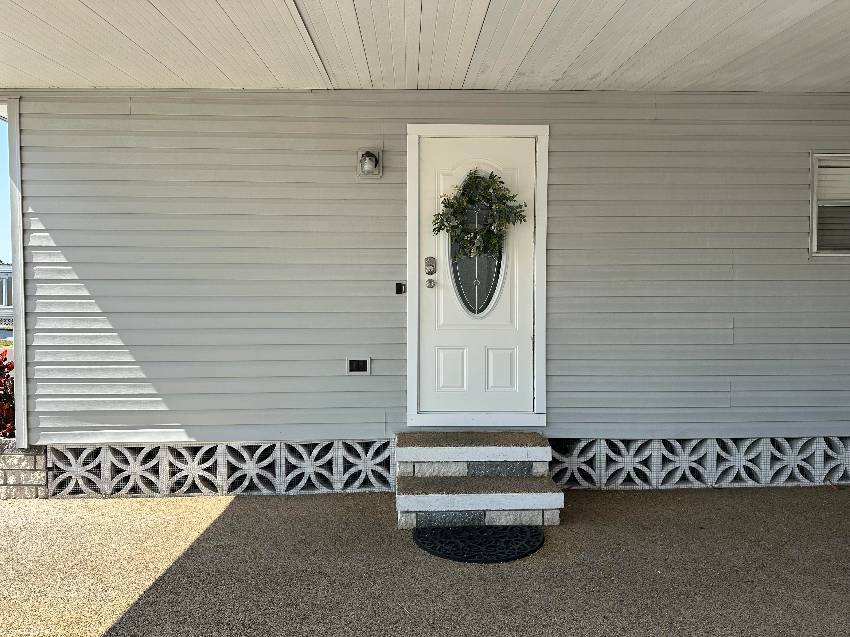 307 Apricot St a Bradenton, FL Mobile or Manufactured Home for Sale