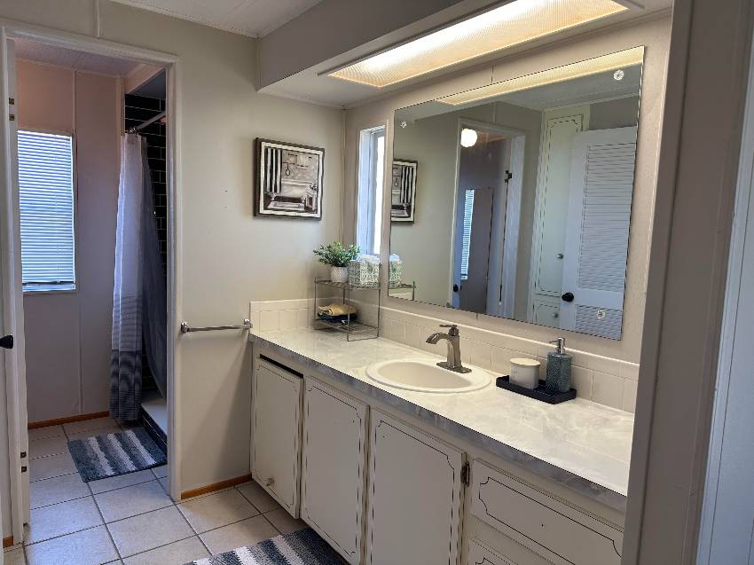 307 Apricot St a Bradenton, FL Mobile or Manufactured Home for Sale