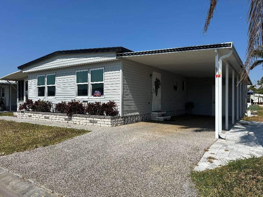307 Apricot St a Bradenton, FL Mobile or Manufactured Home for Sale