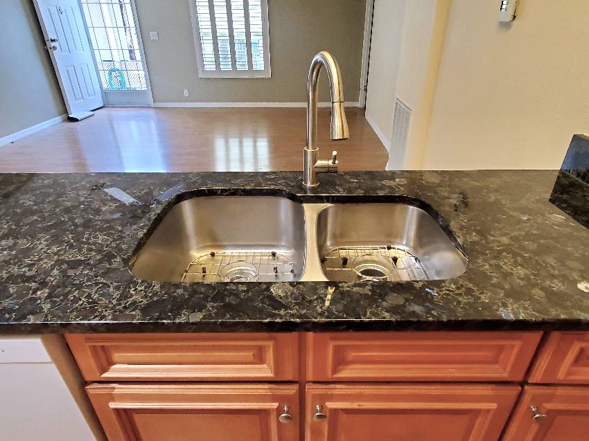 6681 W Kindlewood Lane a Homosassa, FL Mobile or Manufactured Home for Sale