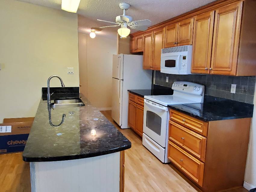 6681 W Kindlewood Lane a Homosassa, FL Mobile or Manufactured Home for Sale