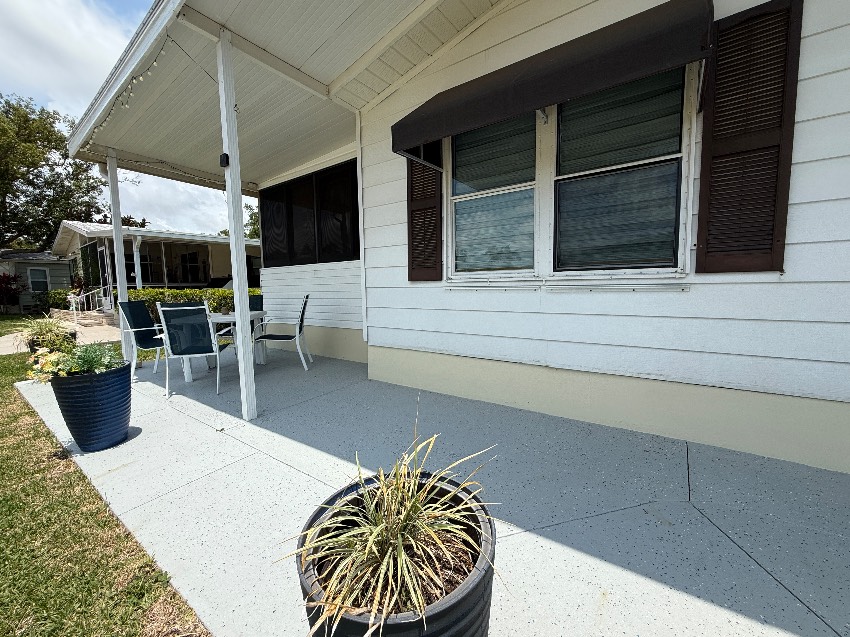 5453 Seven Oaks Dr a Sarasota, FL Mobile or Manufactured Home for Sale