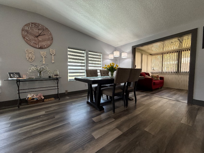 5453 Seven Oaks Dr a Sarasota, FL Mobile or Manufactured Home for Sale