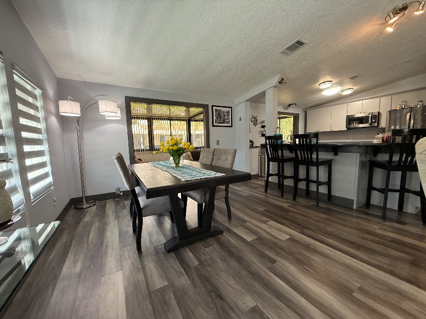5453 Seven Oaks Dr a Sarasota, FL Mobile or Manufactured Home for Sale
