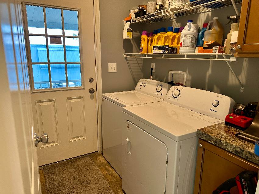 938 Siesta Dr a Ellenton, FL Mobile or Manufactured Home for Sale