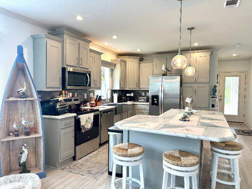 7049 Bartlett Ct a Ellenton, FL Mobile or Manufactured Home for Sale