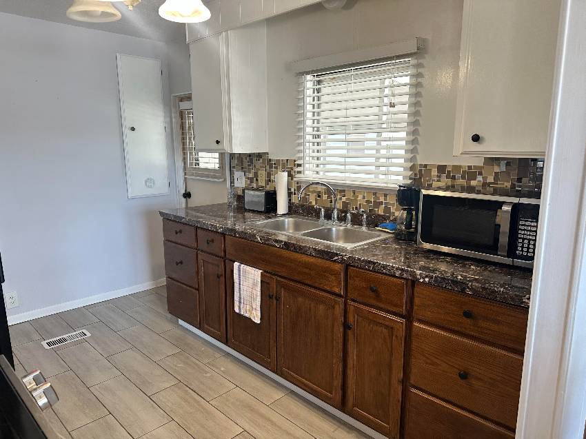 490 Sandlewood Ln a Ellenton, FL Mobile or Manufactured Home for Sale