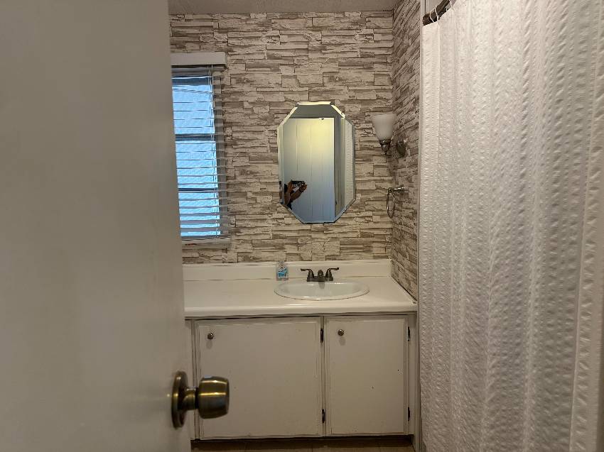 490 Sandlewood Ln a Ellenton, FL Mobile or Manufactured Home for Sale