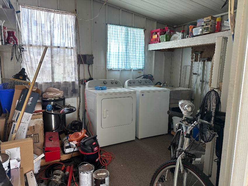490 Sandlewood Ln a Ellenton, FL Mobile or Manufactured Home for Sale