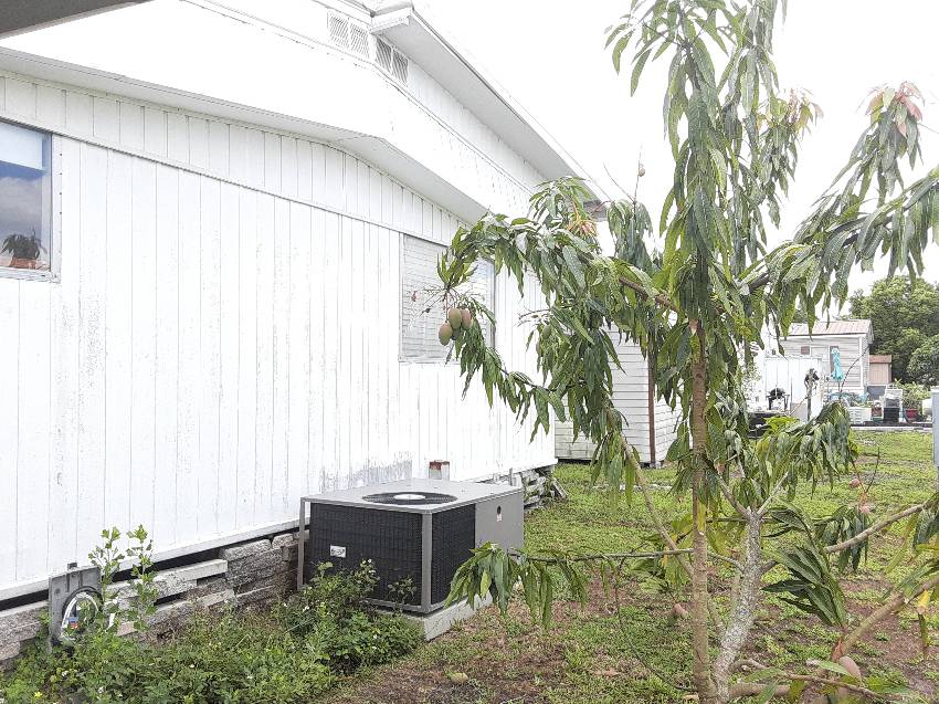 841 Hickory Hills Dr a Lakeland, FL Mobile or Manufactured Home for Sale
