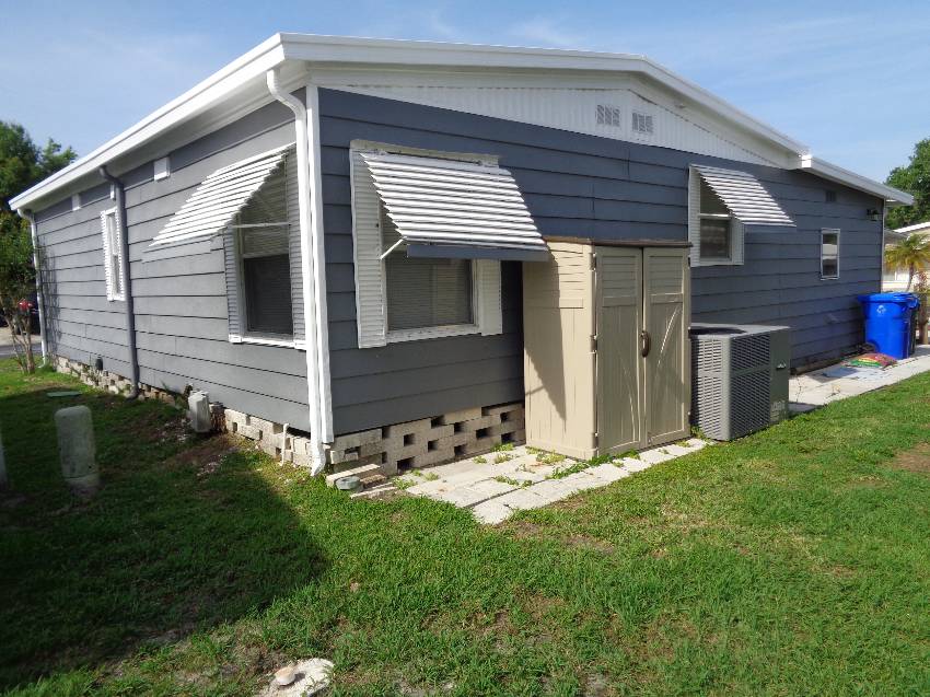 291 Queen Mary Loop a Lakeland, FL Mobile or Manufactured Home for Sale