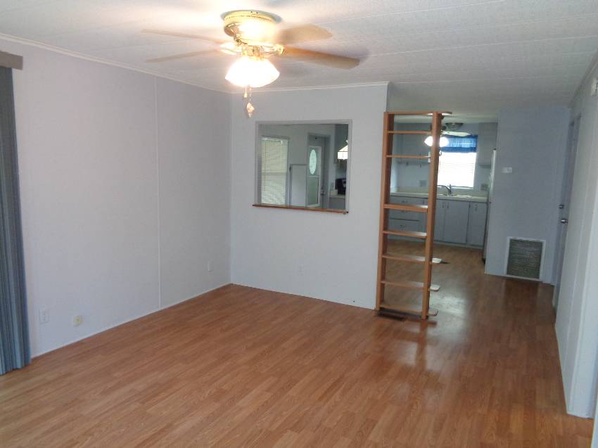 291 Queen Mary Loop a Lakeland, FL Mobile or Manufactured Home for Sale