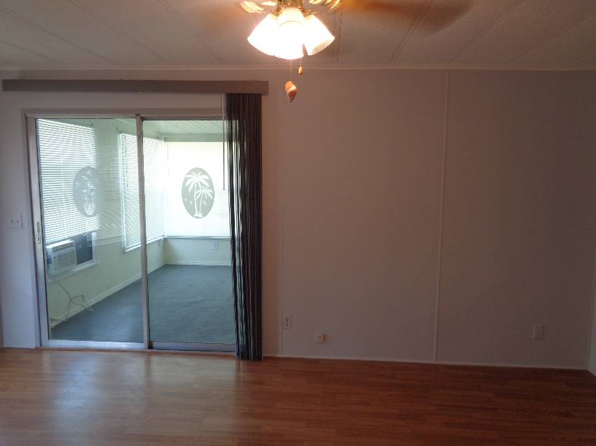 291 Queen Mary Loop a Lakeland, FL Mobile or Manufactured Home for Sale