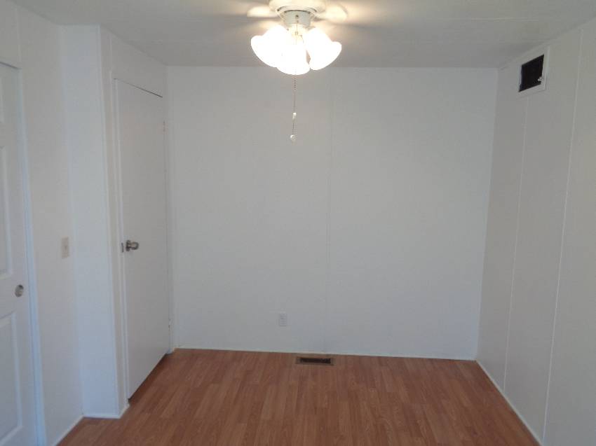 291 Queen Mary Loop a Lakeland, FL Mobile or Manufactured Home for Sale