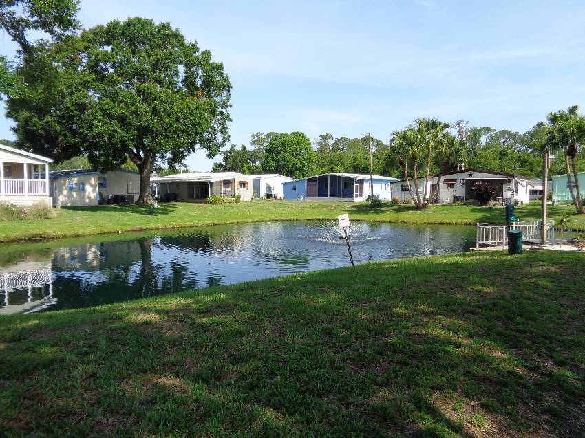 291 Queen Mary Loop a Lakeland, FL Mobile or Manufactured Home for Sale