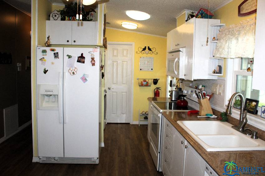 37607 Bimini Dr a Zephyrhills, FL Mobile or Manufactured Home for Sale