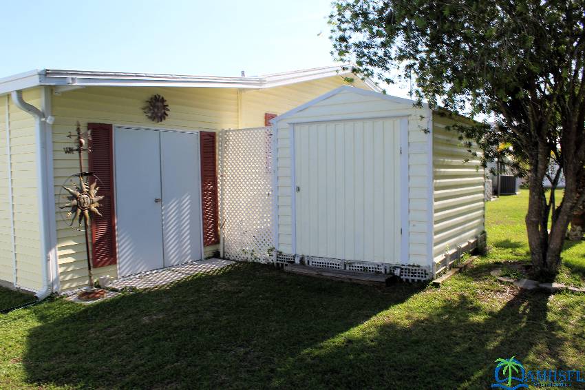37607 Bimini Dr a Zephyrhills, FL Mobile or Manufactured Home for Sale