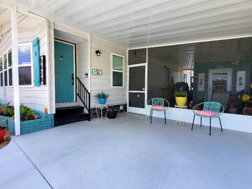 5628 Stonehaven Lane a Sarasota, FL Mobile or Manufactured Home for Sale