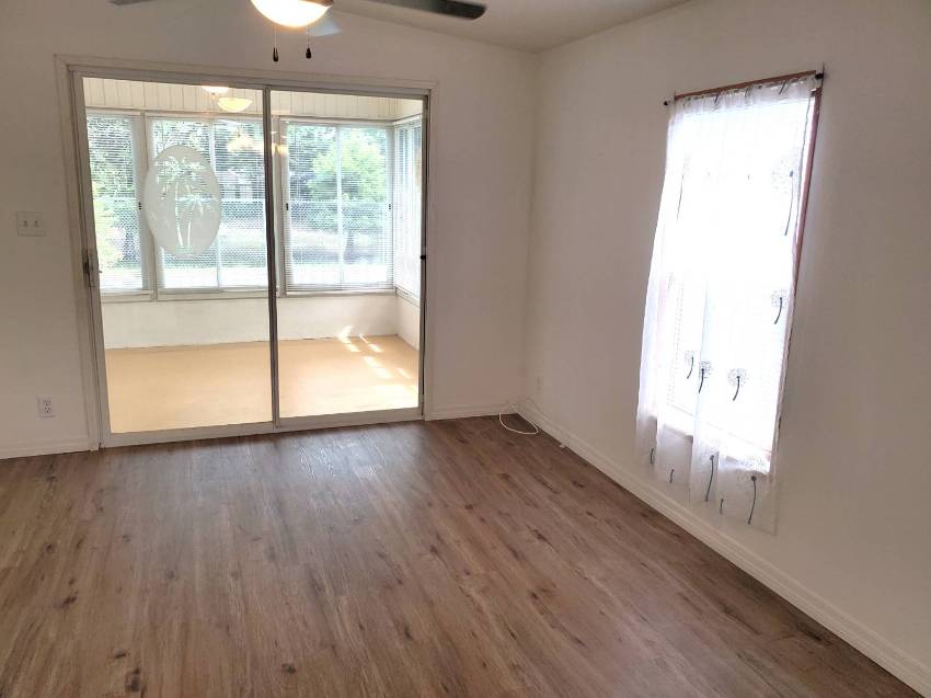 7064 W Eatonshire Path a Homosassa, FL Mobile or Manufactured Home for Sale