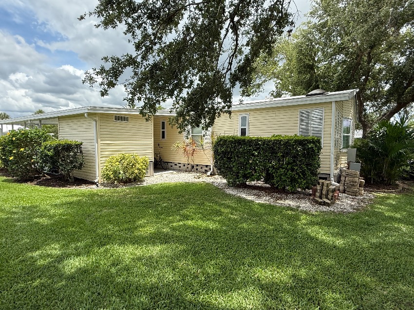 5384 Grasmere Ln a Sarasota, FL Mobile or Manufactured Home for Sale