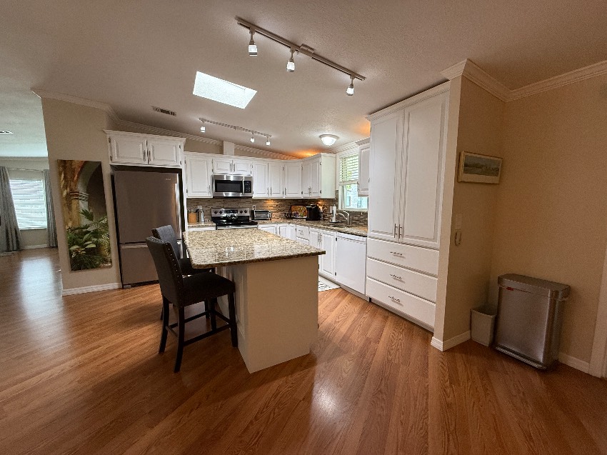 5384 Grasmere Ln a Sarasota, FL Mobile or Manufactured Home for Sale