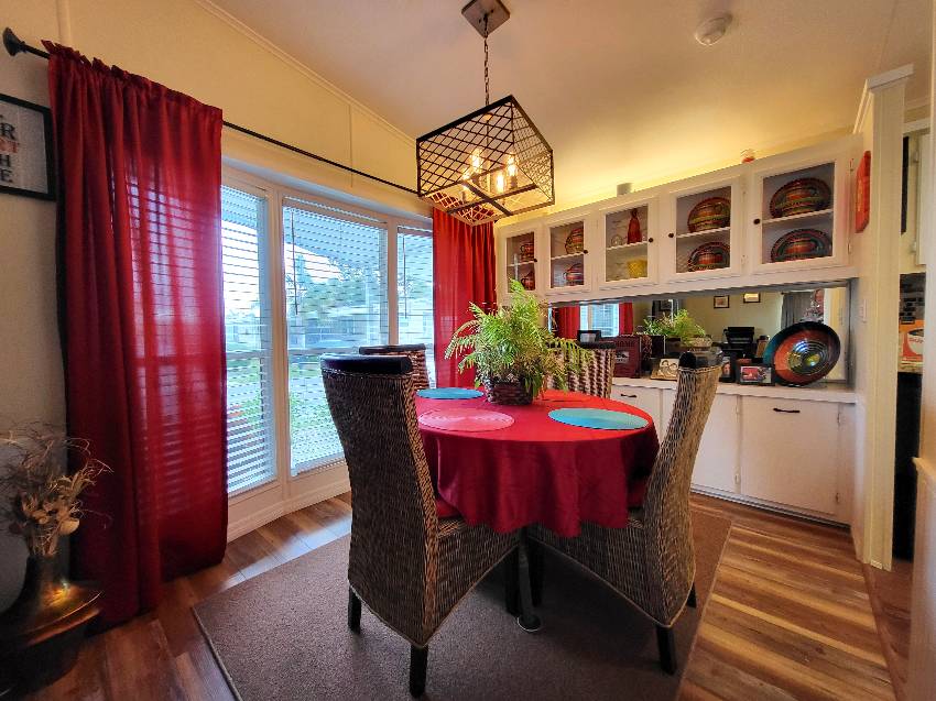 5330 Sudbury Place a Sarasota, FL Mobile or Manufactured Home for Sale