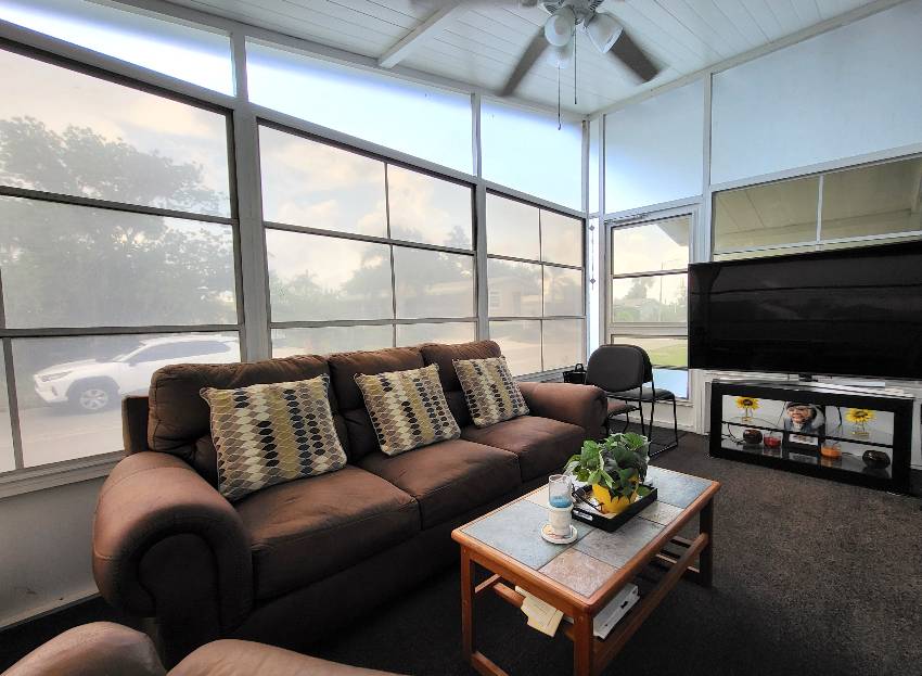5330 Sudbury Place a Sarasota, FL Mobile or Manufactured Home for Sale