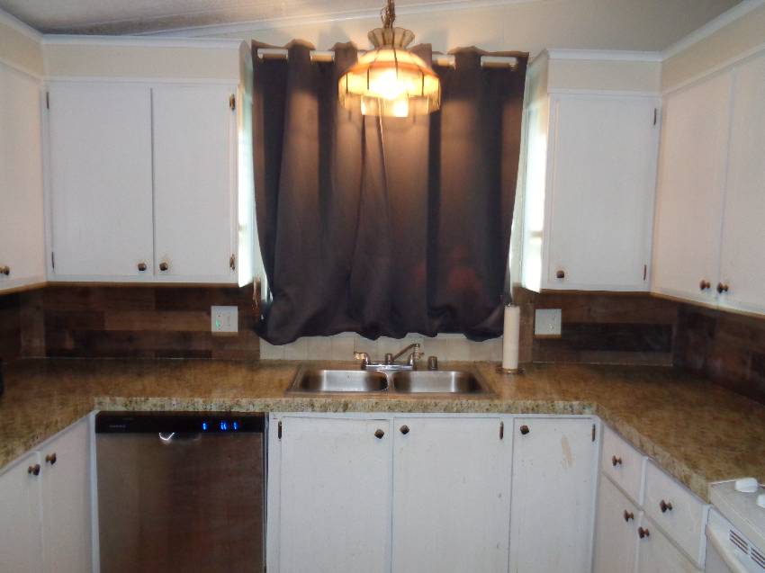 3075 Pullman Ave a Lakeland, FL Mobile or Manufactured Home for Sale