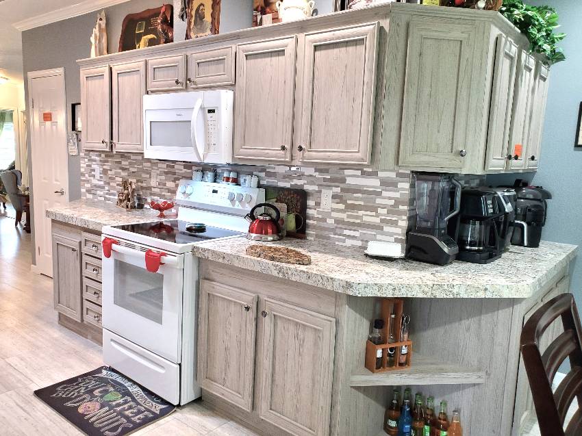 6954 W Duncan Lane a Homosassa, FL Mobile or Manufactured Home for Sale